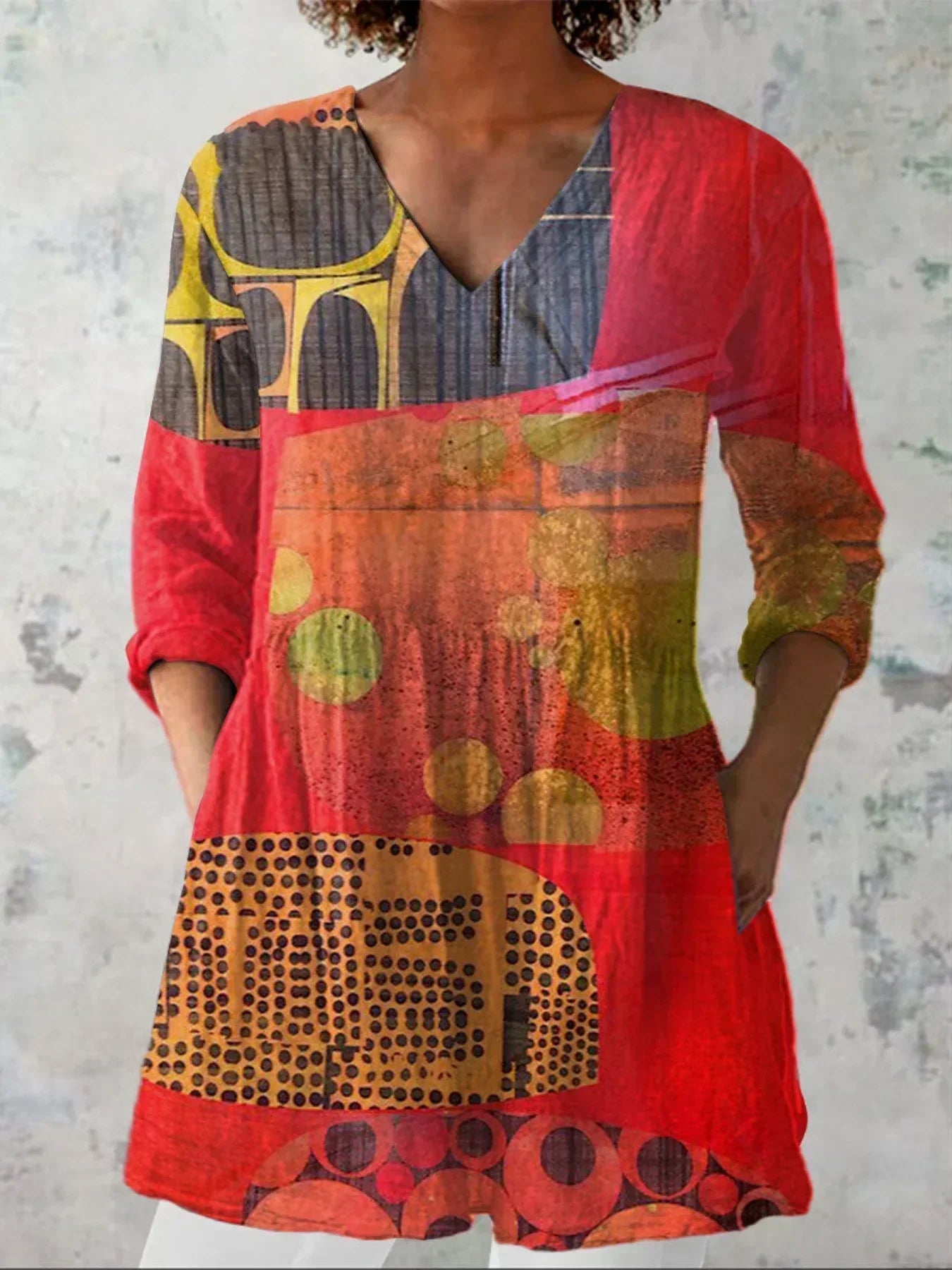 Riley | Moderne Abstracte V-Hals Blouse