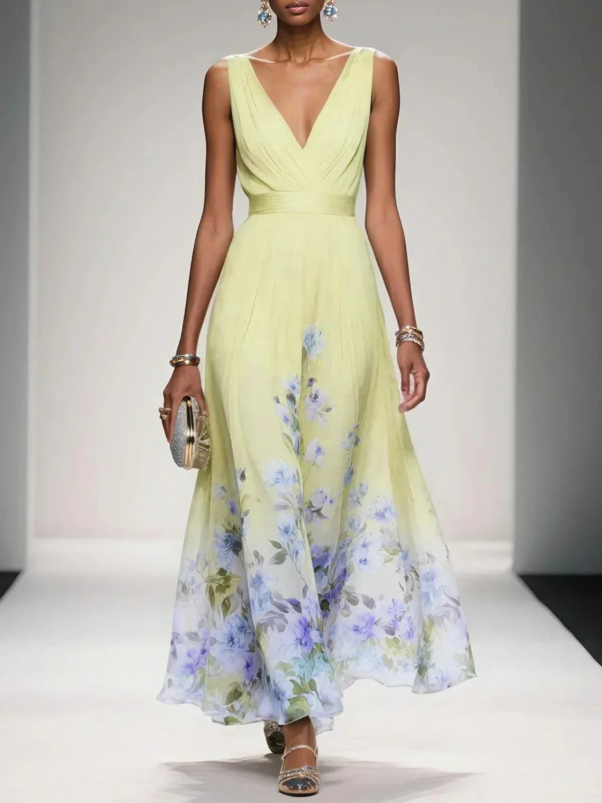 Roze | Maxi Chiffon Jurk met Lichte Bloemen en V-Hals