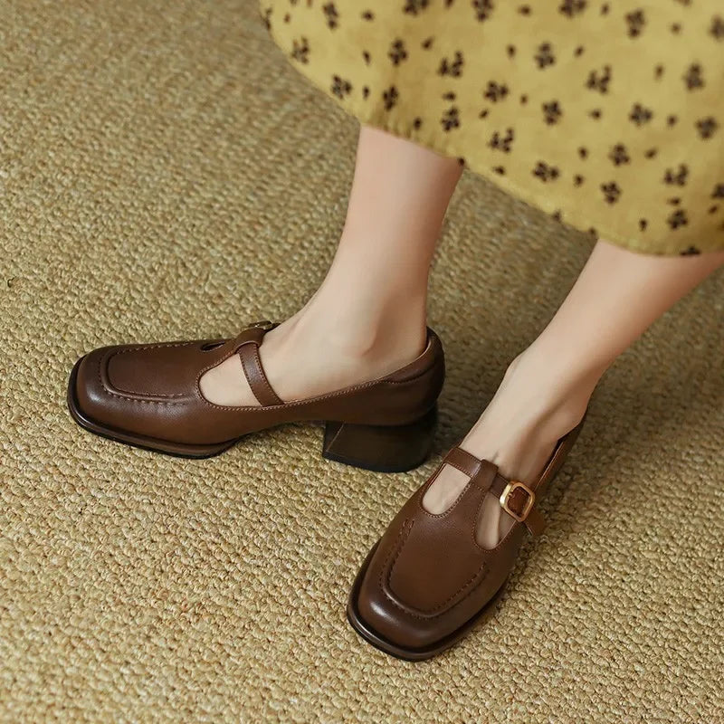 Ysolenne | Klassieke en Elegante T-Strap Hakken