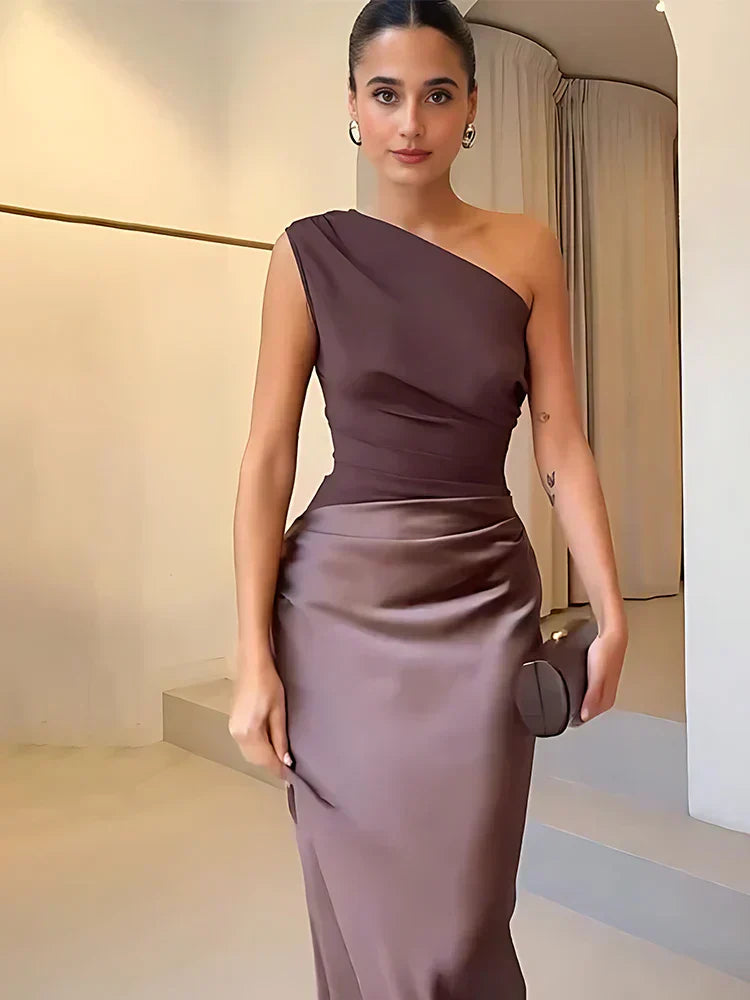 Ashley | Maxi-jurk met een Satijnen Ceintuur
